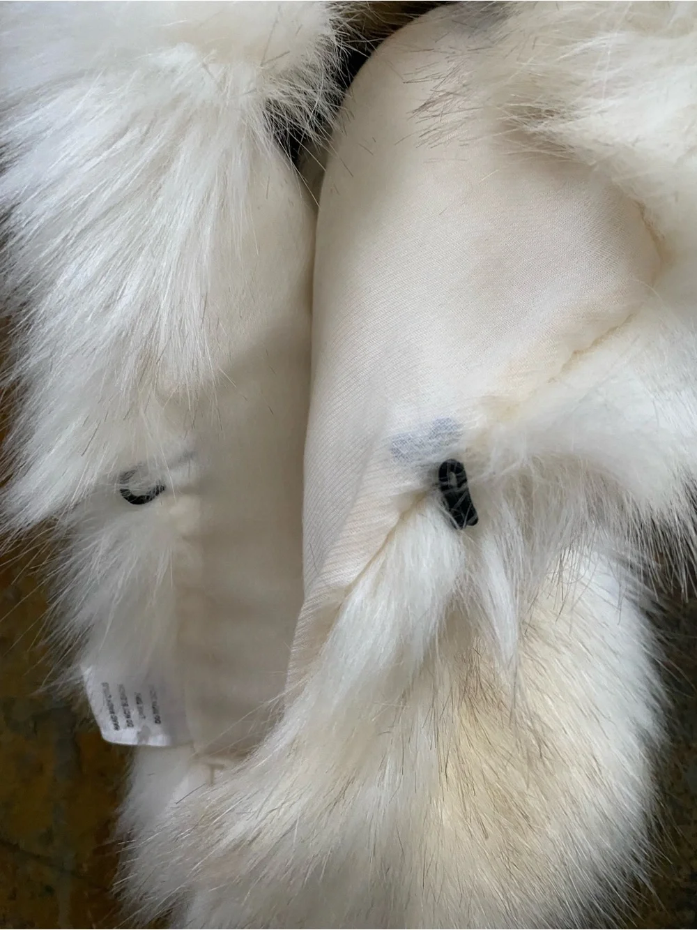 Two-Tone Faux Fur Scarf in Cream and Tan